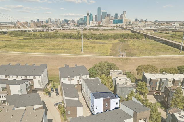 381 E Greenbriar Lane 1001, Dallas, TX 75203