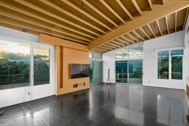 3681 Alomar Drive, Sherman Oaks, CA 91423