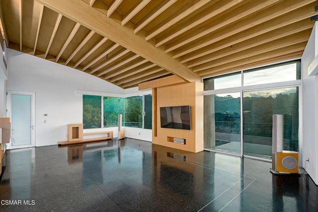 3681 Alomar Drive, Sherman Oaks, CA 91423