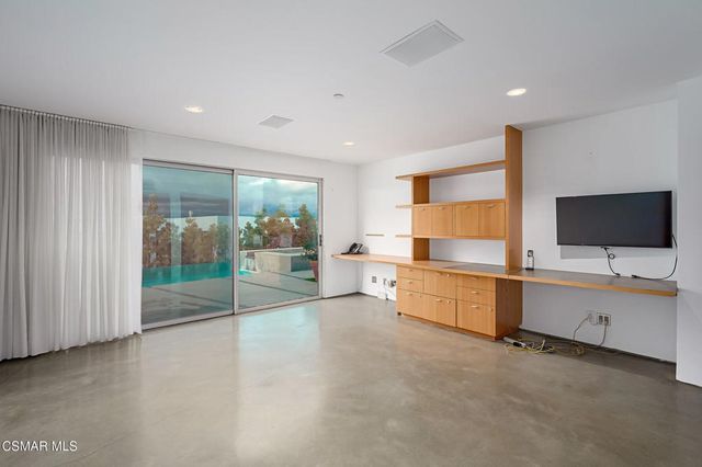 3681 Alomar Drive, Sherman Oaks, CA 91423