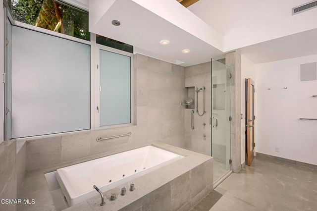 3681 Alomar Drive, Sherman Oaks, CA 91423