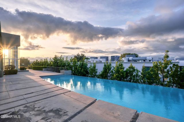 3681 Alomar Drive, Sherman Oaks, CA 91423