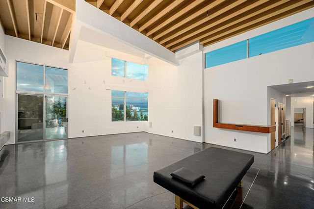 3681 Alomar Drive, Sherman Oaks, CA 91423