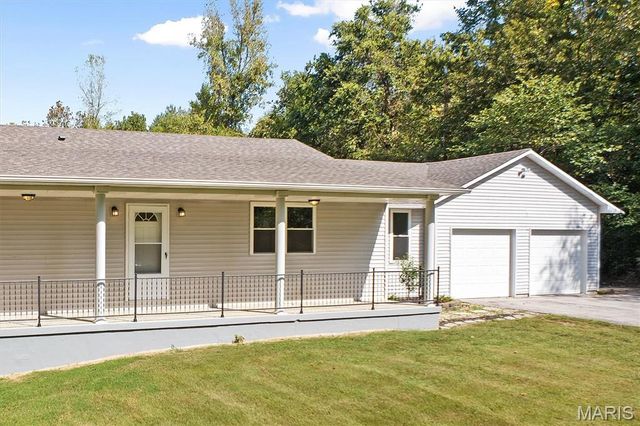 6002 Wenzel Road, Alton, IL 62002