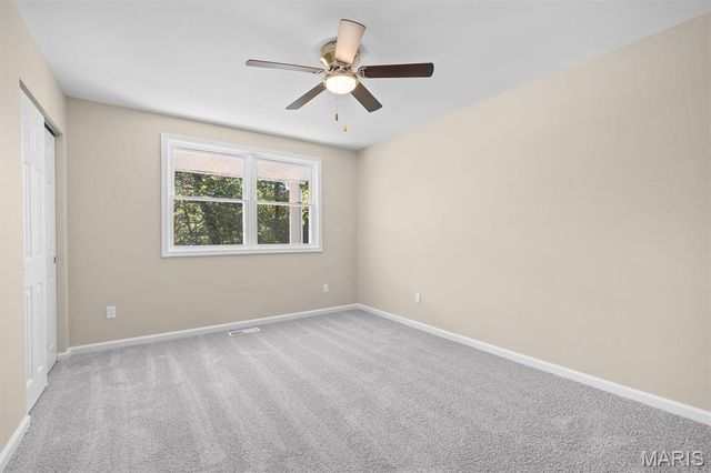 6002 Wenzel Road, Alton, IL 62002