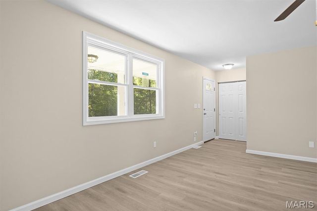 6002 Wenzel Road, Alton, IL 62002