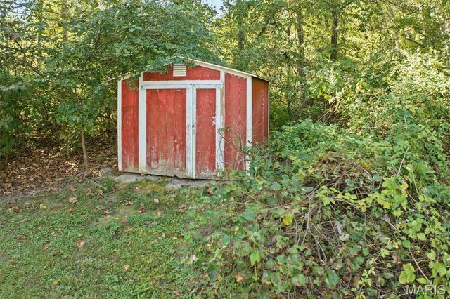 6002 Wenzel Road, Alton, IL 62002