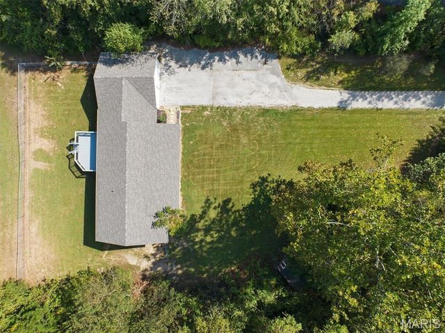 6002 Wenzel Road, Alton, IL 62002