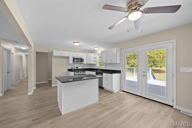 6002 Wenzel Road, Alton, IL 62002