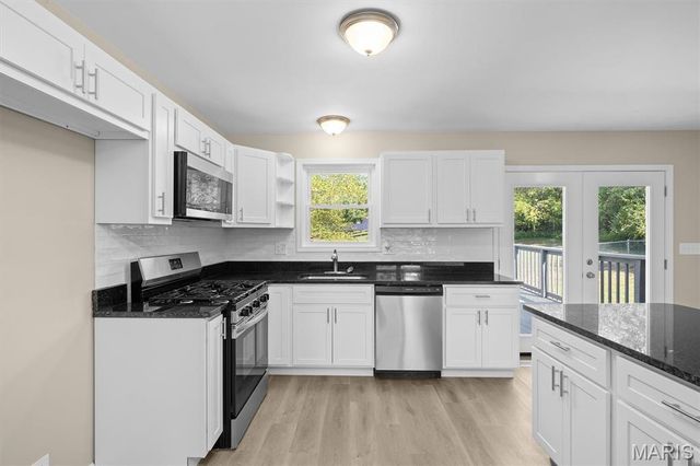 6002 Wenzel Road, Alton, IL 62002