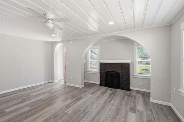 112 Fairview Ave, Modesto, CA 95354