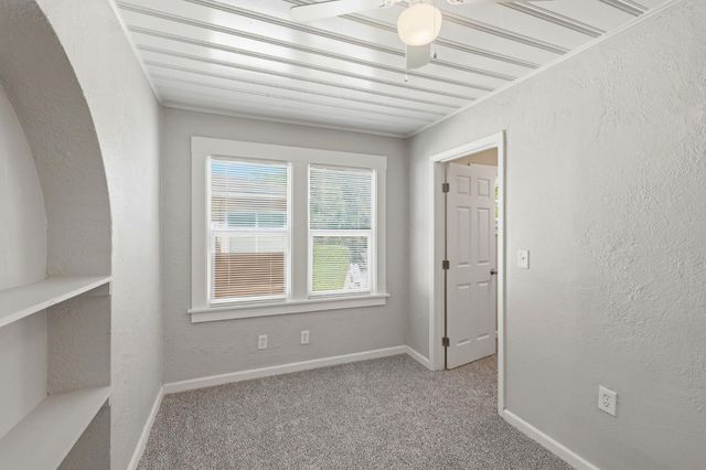 112 Fairview Ave, Modesto, CA 95354