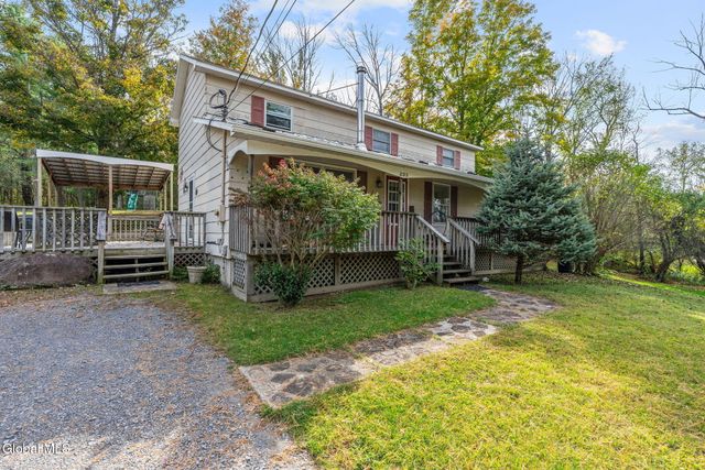 233 Maple Avenue, Duanesburg, NY 12053