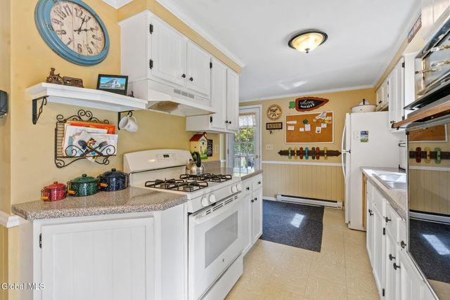 233 Maple Avenue, Duanesburg, NY 12053