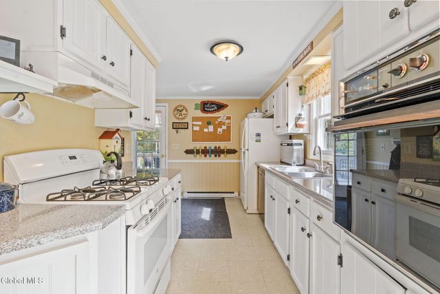 233 Maple Avenue, Duanesburg, NY 12053