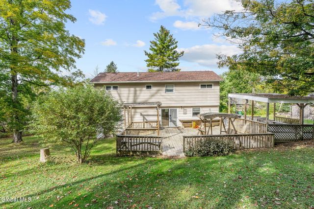 233 Maple Avenue, Duanesburg, NY 12053