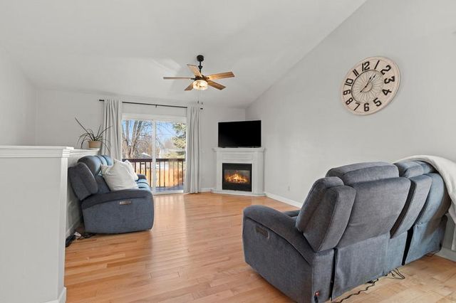 616 W 10TH STREET, Kaukauna, WI 54130