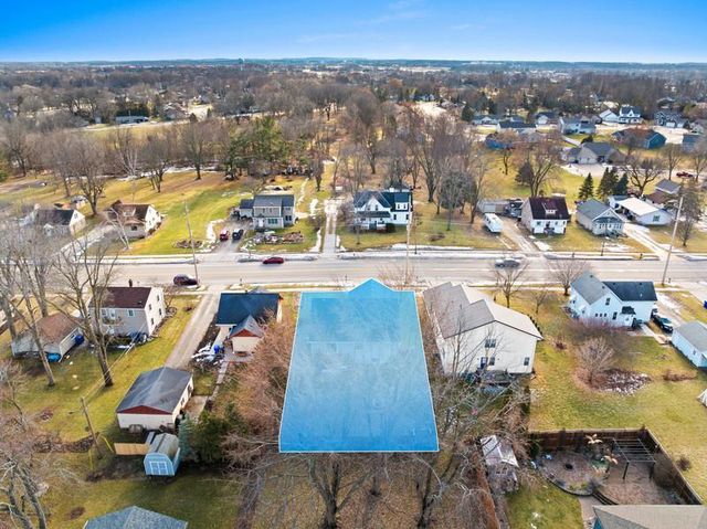 616 W 10TH STREET, Kaukauna, WI 54130