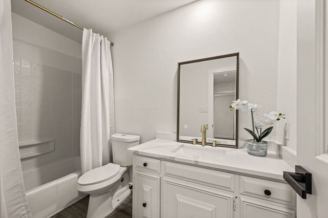 103 Park Trail Place, Joshua, TX 76058