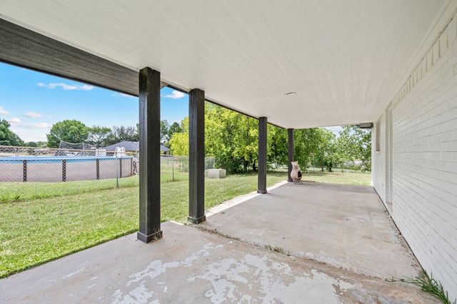 103 Park Trail Place, Joshua, TX 76058
