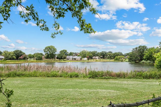 103 Park Trail Place, Joshua, TX 76058