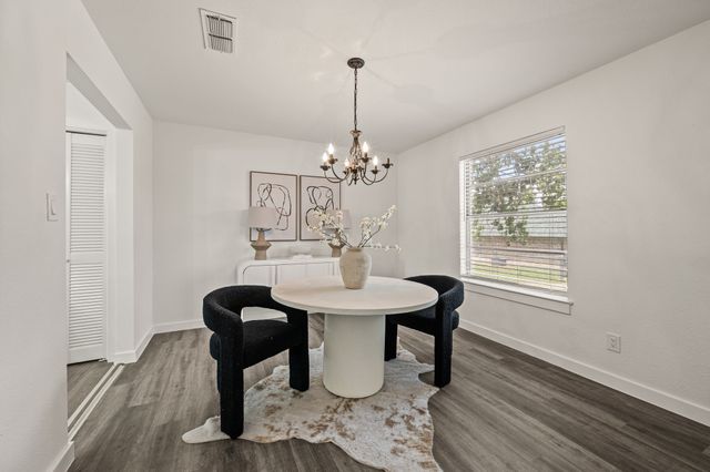 103 Park Trail Place, Joshua, TX 76058