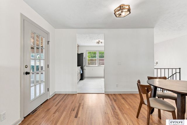 1418 Fairfax Road, Bellevue, NE 68005