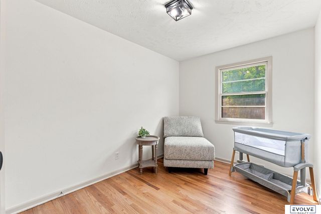 1418 Fairfax Road, Bellevue, NE 68005
