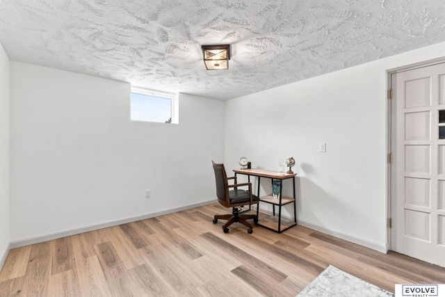 1418 Fairfax Road, Bellevue, NE 68005