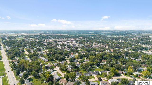 1418 Fairfax Road, Bellevue, NE 68005