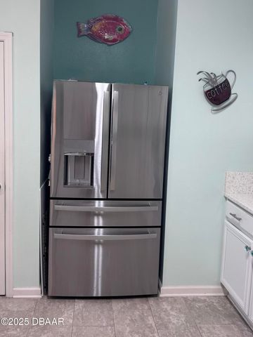 525 Champion Ridge Drive, Daytona Beach, FL 32124