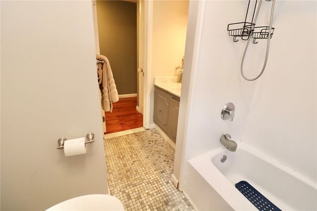 244 Southridge Drive, Greece, NY 14626