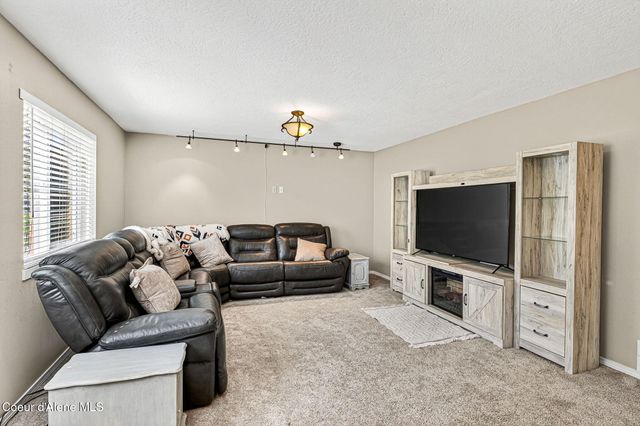 18341 W Highway 53, Rathdrum, ID 83858