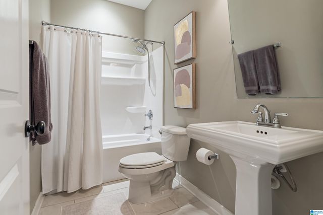 4318 ABBOTTS WAY, Hoover, AL 35226