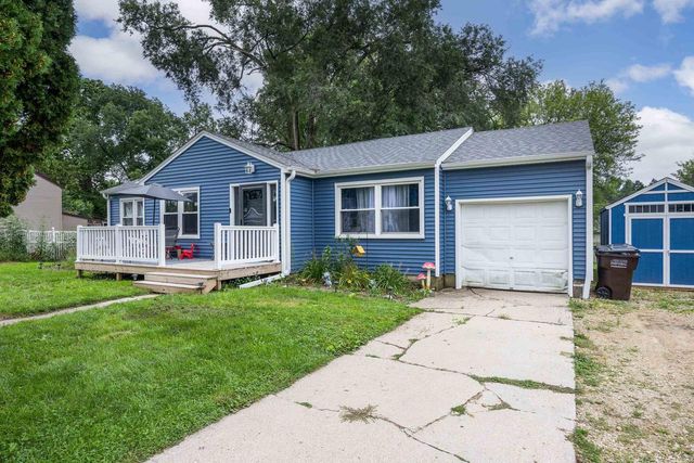 1608 East Road 1, Edgerton, WI 53534
