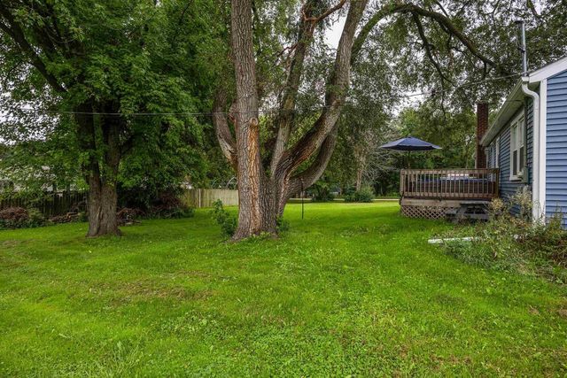 1608 East Road 1, Edgerton, WI 53534