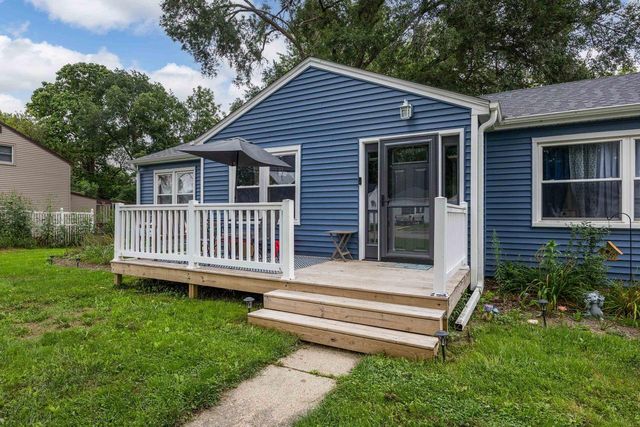 1608 East Road 1, Edgerton, WI 53534