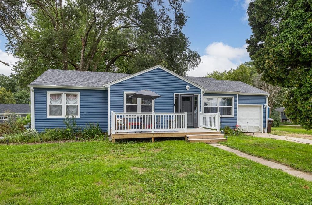 1608 East Road 1, Edgerton, WI 53534