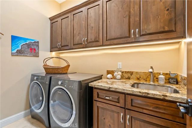 2815 Rock Wren Lane, Avila Beach, CA 93424