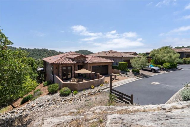 2815 Rock Wren Lane, Avila Beach, CA 93424