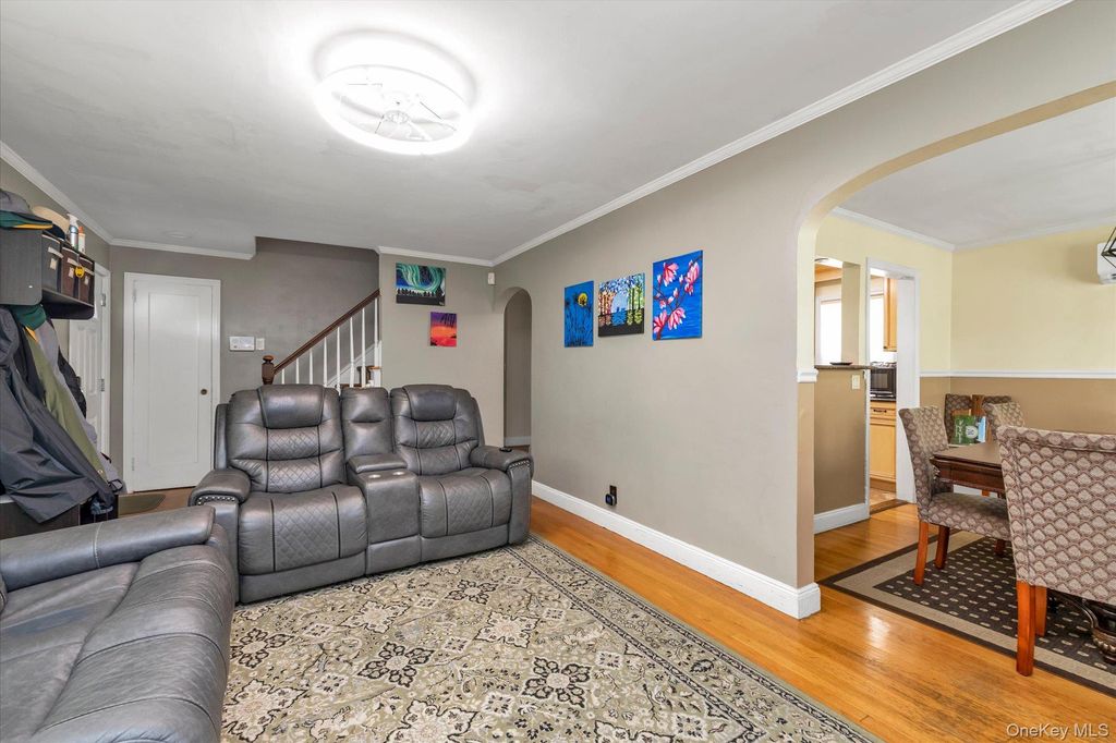 1 Windsor Place, Lynbrook, NY 11563 — photo 4
