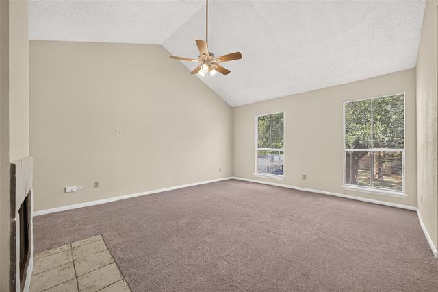 7700 Creekbend Drive 49, Houston, TX 77071