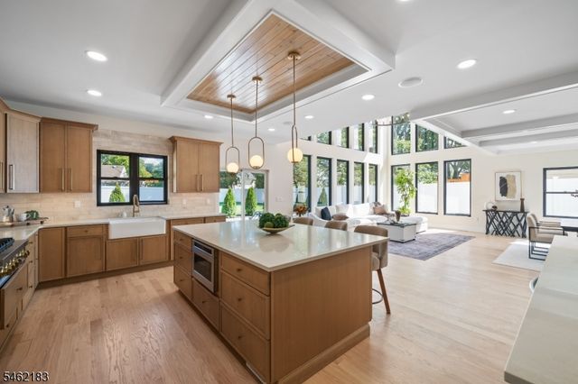 756 Allwood Rd, Clifton City, NJ 07012