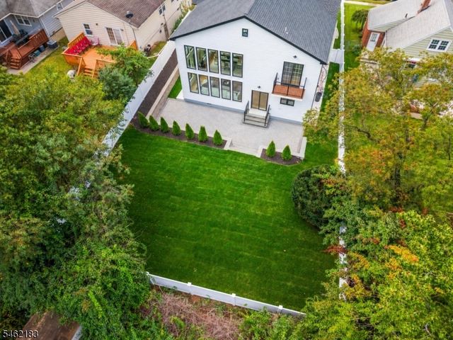 756 Allwood Rd, Clifton City, NJ 07012