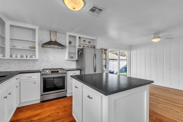 403 Graceland Street, Houston, TX 77009