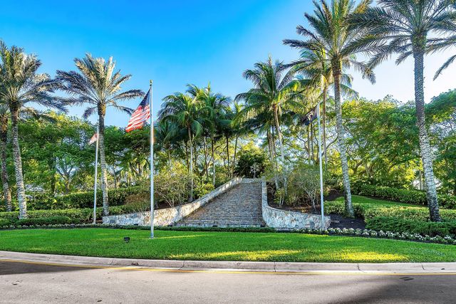 4621 Windward Cove Lane, Wellington, FL 33449