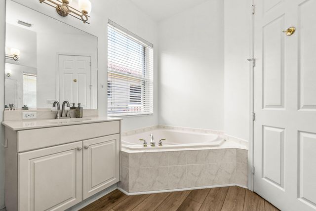 4621 Windward Cove Lane, Wellington, FL 33449