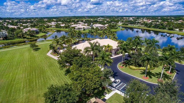 4621 Windward Cove Lane, Wellington, FL 33449