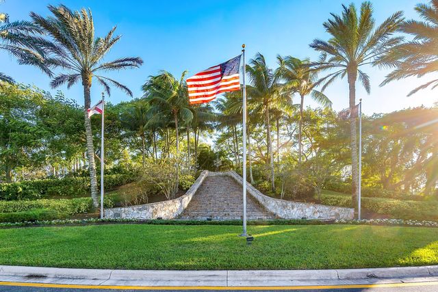 4621 Windward Cove Lane, Wellington, FL 33449