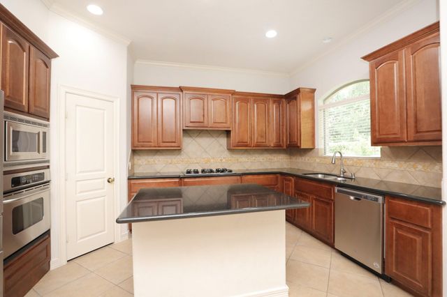 8602 Two Sisters Court, Missouri City, TX 77459
